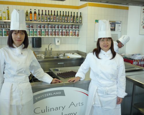 2011.4.13-瑞士廚藝學院學習歐式廚藝及禮儀-1