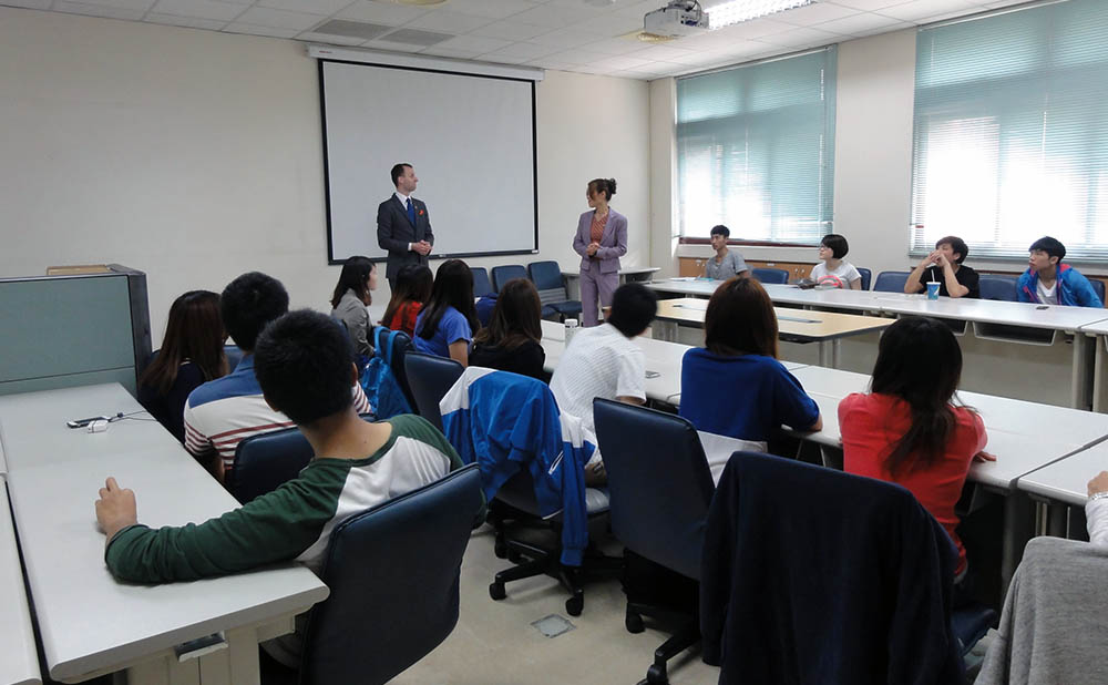 2014-04-08-留學 瑞士 HTMI 飯店管理大學 姐妹小 國立台北大學 林肯企管 (1)